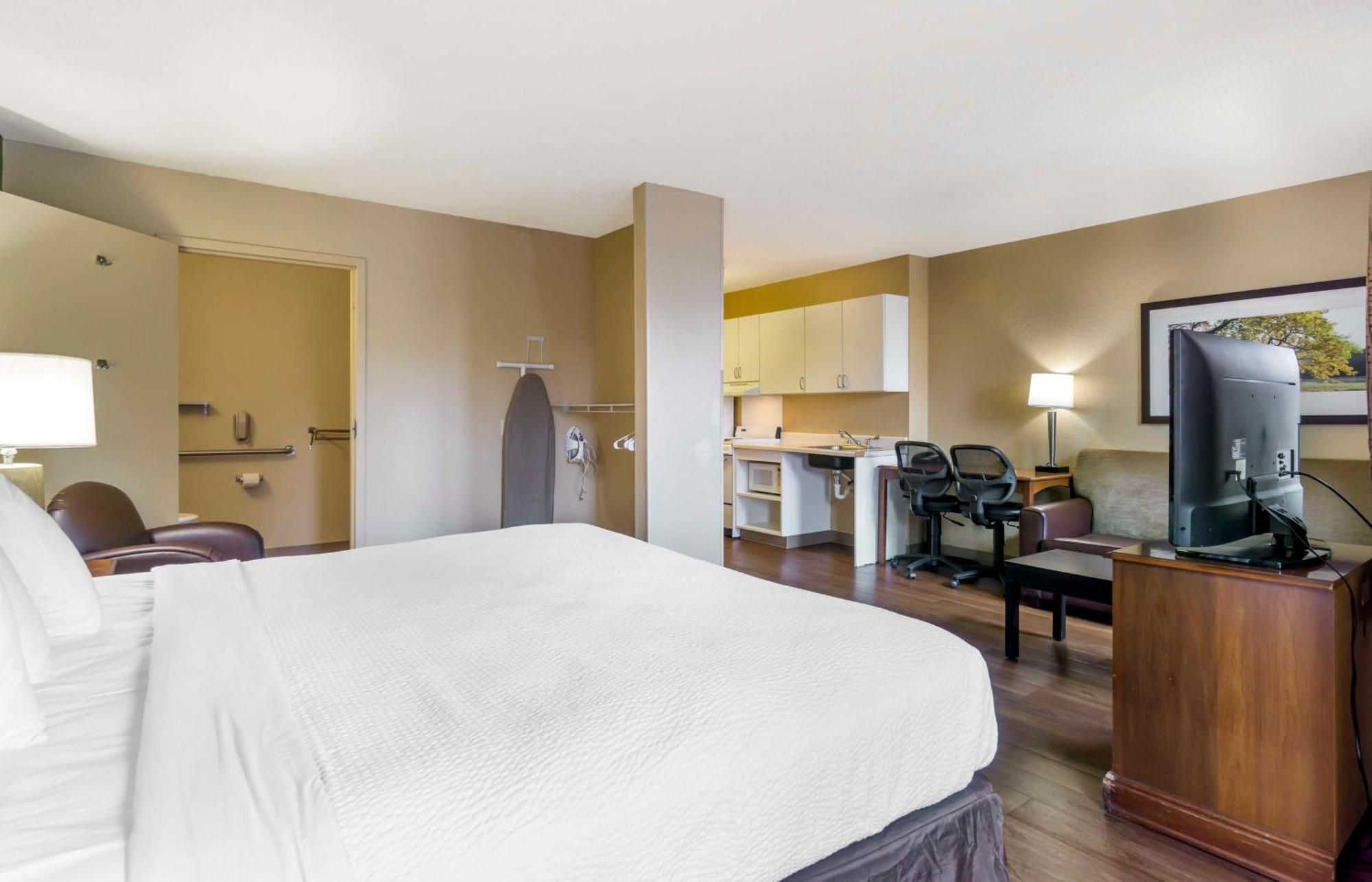 Extended Stay America Suites - Seattle - Everett - Silverlake Murphys Corner Exterior photo